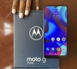 Motorola Moto G Pure 32 GB 6.5 inch tou nèf